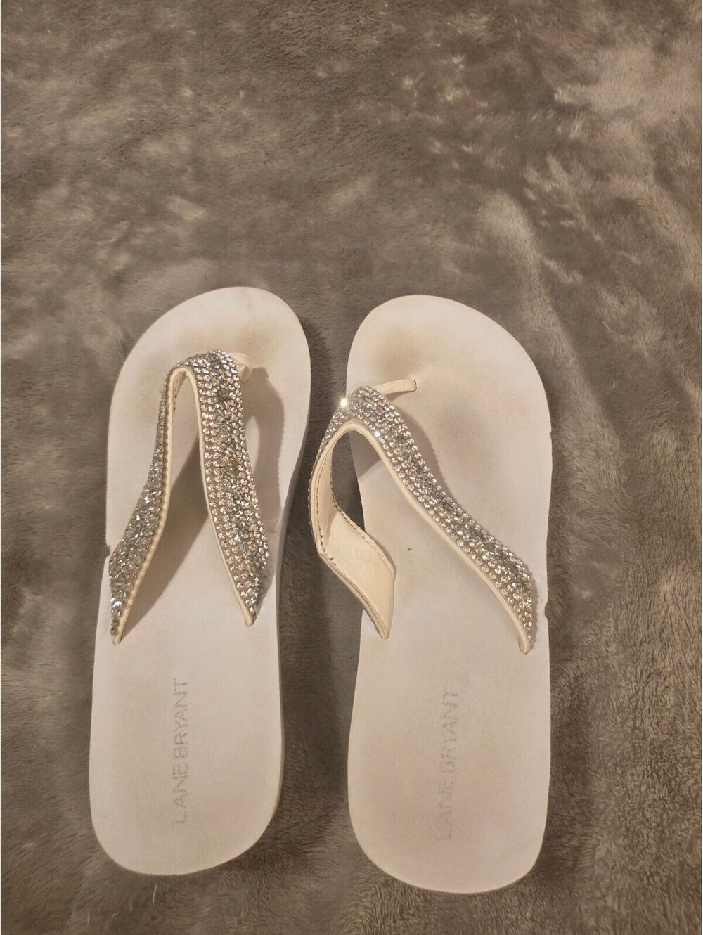 Lane Bryant White Rhinestone Embellished Flip Flop Sandals Size 9.5W